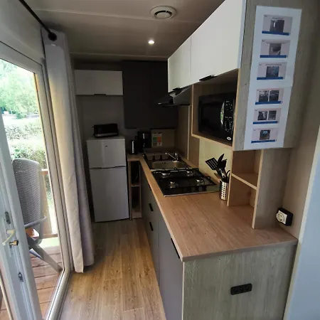 Sejour Normandie - Mobilhome Basic 3ch-6p Avec Climatisation Dans L'eure - 120 Kemp Ivry-la-Bataille