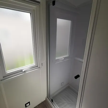 Kemp Sejour Normandie - Mobilhome Basic 3ch-6p Avec Climatisation Dans L'eure - 120 Ivry-la-Bataille